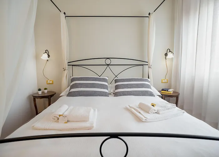 Bed & Breakfast Antica Posta 3*